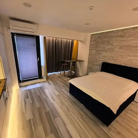 Blitz - Bel Air Luxury, Terrace And * Mamaia