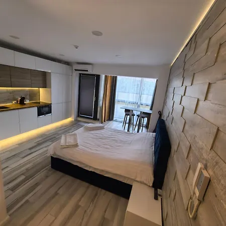 Aparthotel Blitz - Bel Air Luxury, Terrace And Mamaia