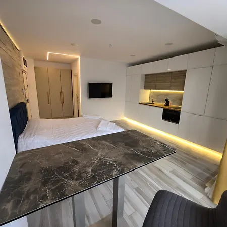 Blitz - Bel Air Luxury, Terrace And Mamaia